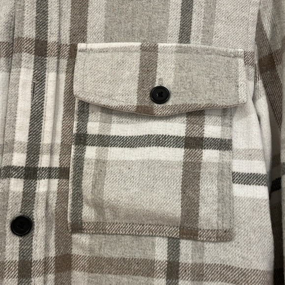 Oversized Flannel Shacket - Picture 2 of 3